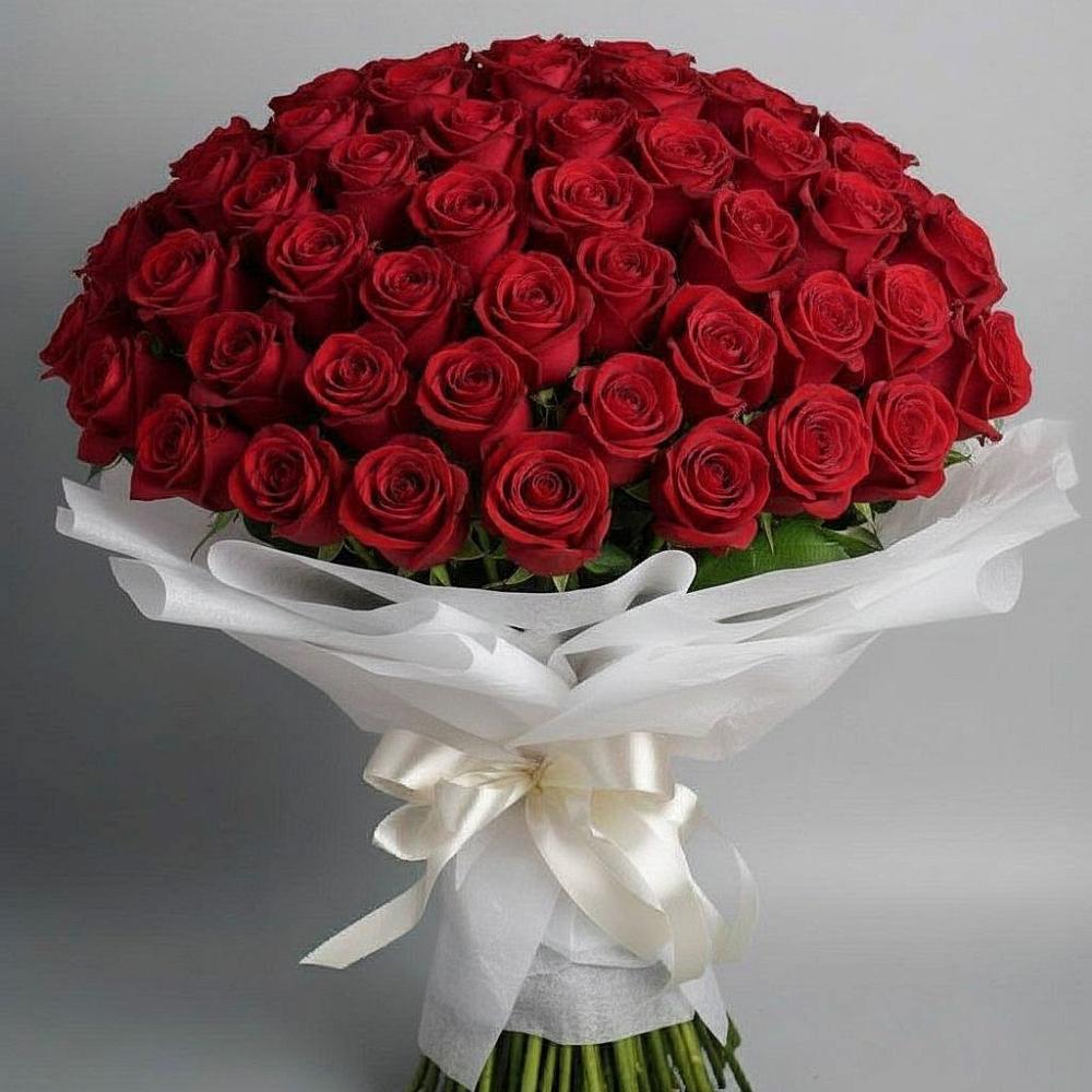 Букет 101 Красная роза Блэк Мэджик в Каякенте