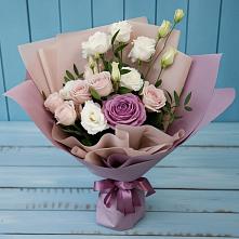 Букет цветов из:  Розы и Лизиантусы в Каякенте