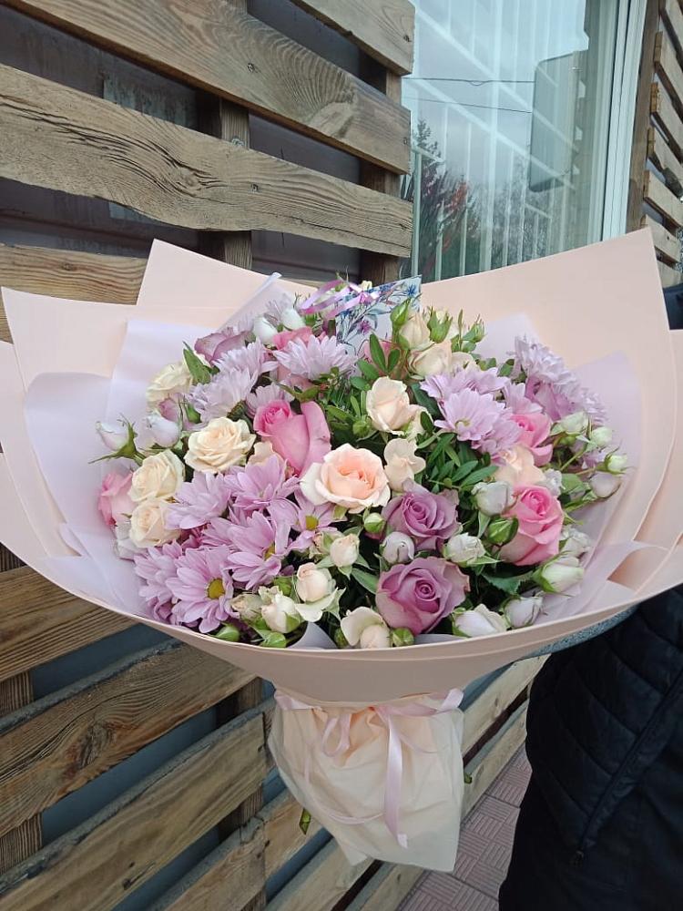 Букет цветов из: Розы и Хризантемы в Каякенте