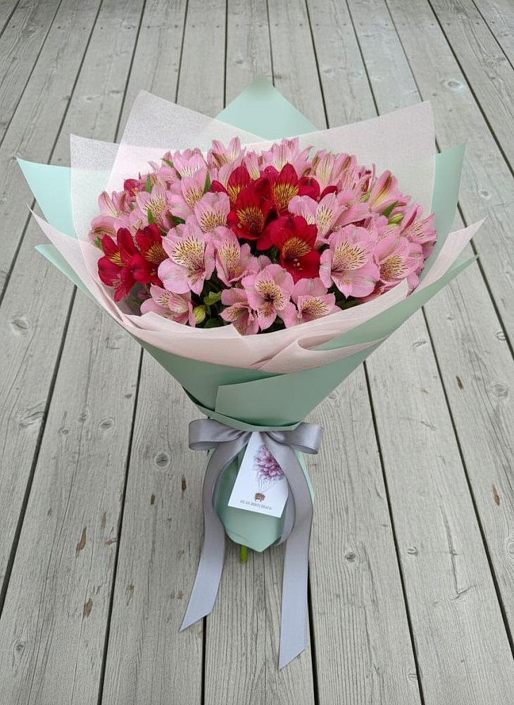 Букет цветов из: Альстромерии в Каякенте