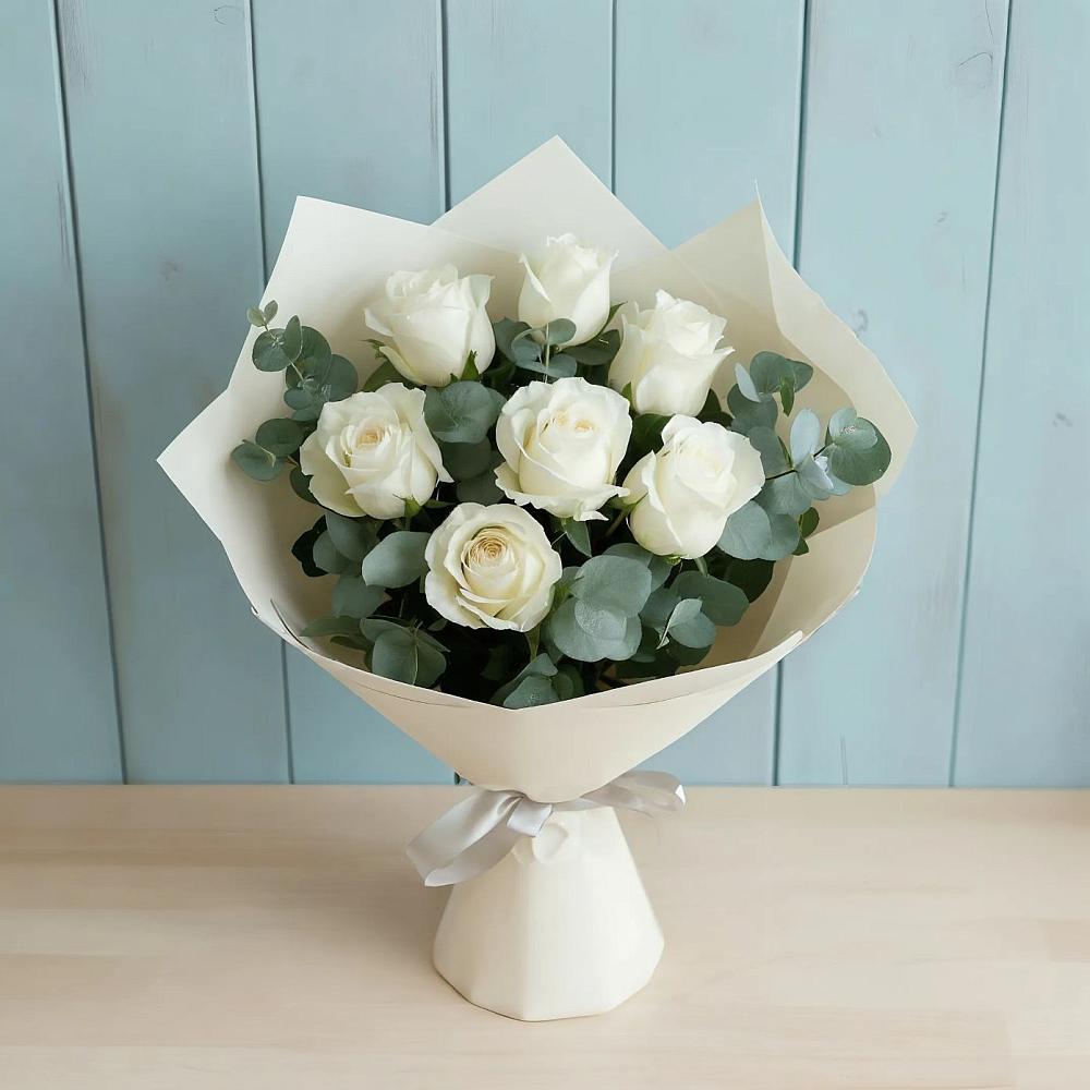 Букет Белые розы в Эвкалипте в Каякенте
