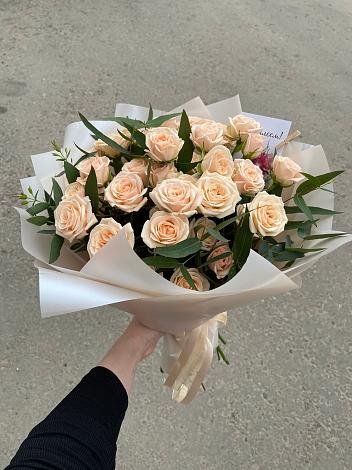 Букет Кремовые розы Латте в Каякенте