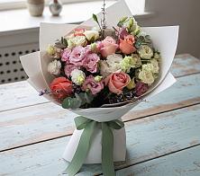 Букет цветов из:  Розы, Лизиантусы и Гвоздики #REPLACE_PRED# Каякенте