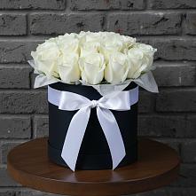 Цветочная композиция из Розы в шляпной коробке в Каякенте