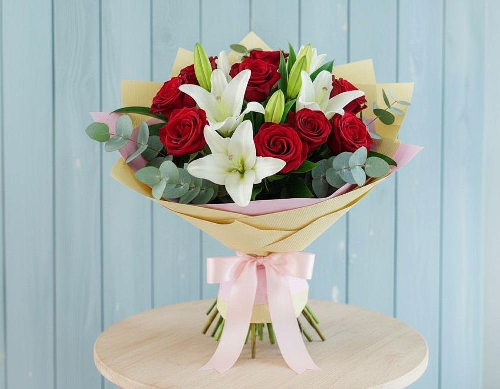 Букет цветов из: Лилии и Розы в Каякенте
